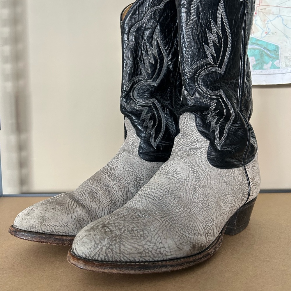 Vintage Tony Lama Bullhide Cowboy Boots